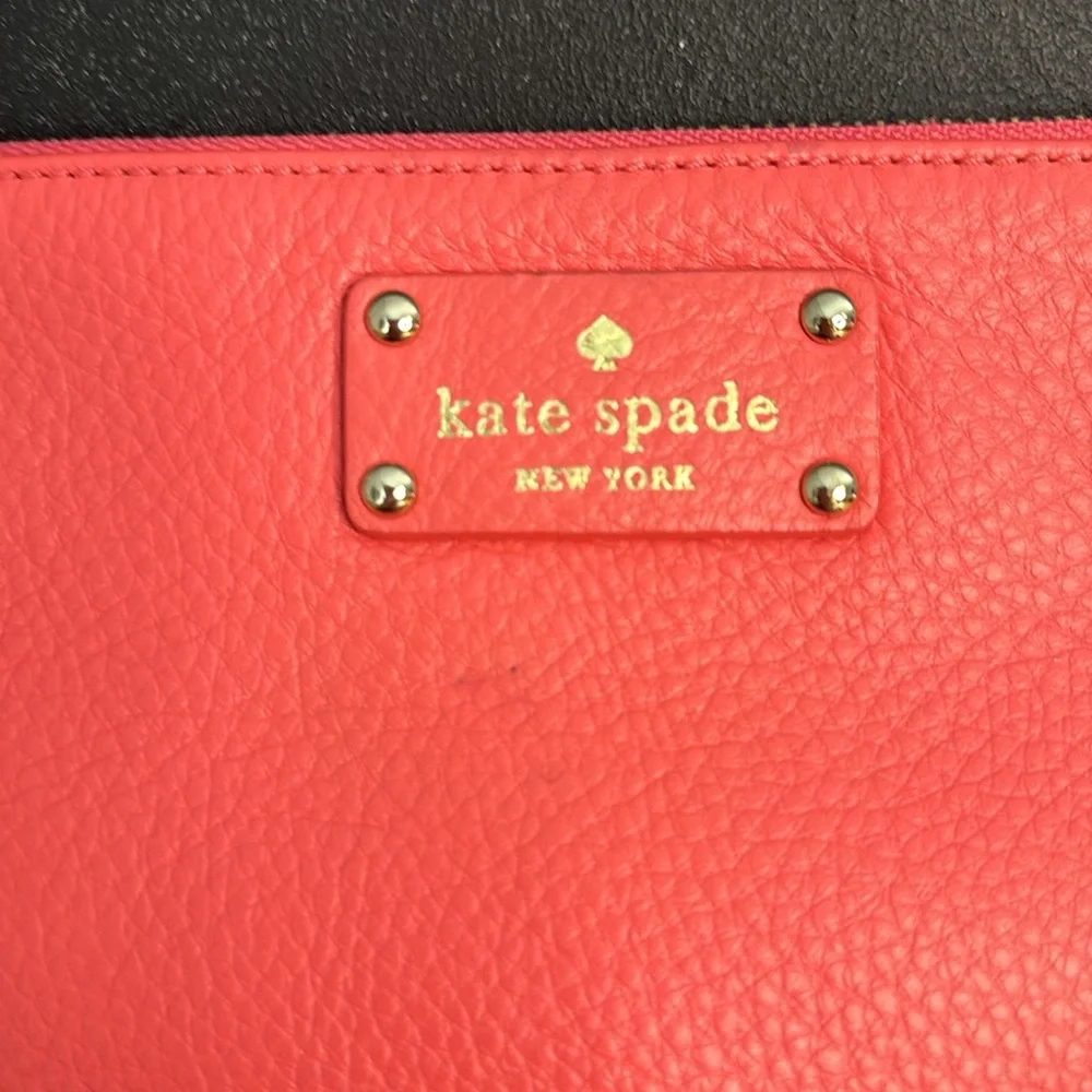 NWOT Kate Spade Coral Shoulder‎ Bag